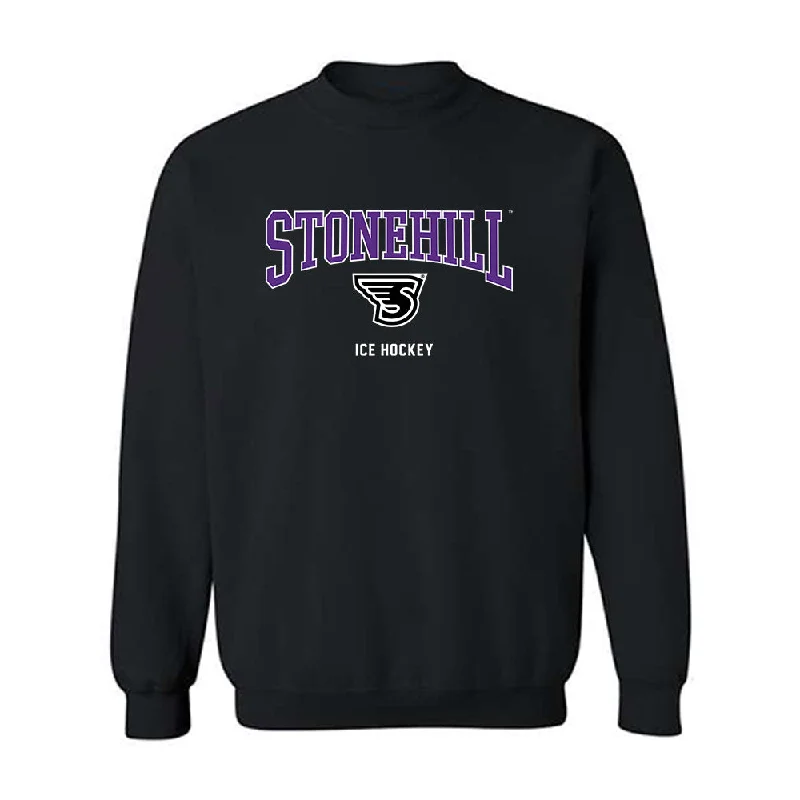 Stonehill - NCAA Women's Ice Hockey : Lily Geist - Classic Shersey Crewneck Sweatshirt Hoodie with Raw Hem Edgy Unfinished